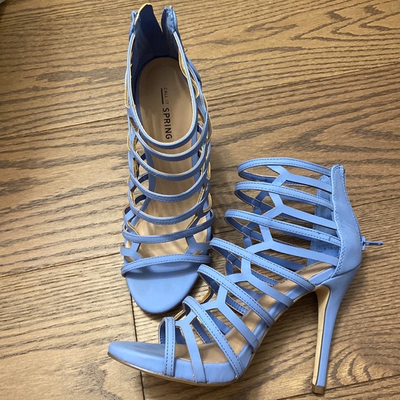Call It Spring size 8 Heels - Picture 2 of 3